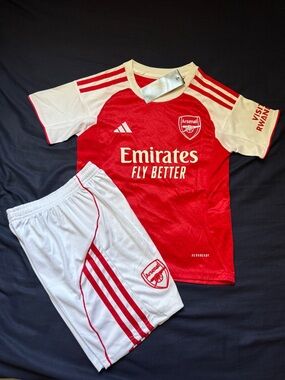 Arsenal Kids' Home Soccer set  Red/White  #Saka 7# size 20-28 NWT